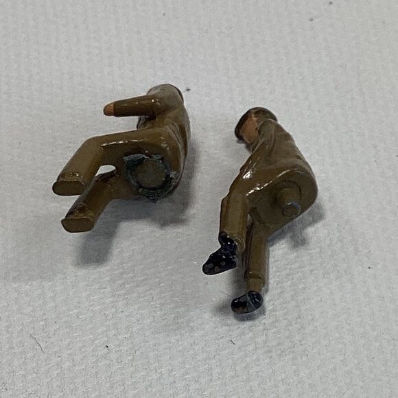 Vtg Dinky Toys Military Scout Car 673 Driver And Soldier Made in England Meccano - Picture 7 of 11